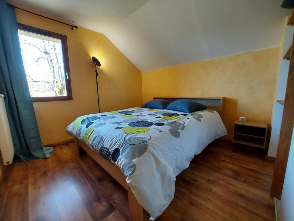 Entre Lac Et Montagne, Chaleureuse Maison 3 Pieces Avec Tres Belle Vue Lac D'Annecy. Terrasse, Jardin, Parking, Cheminee, Barbecue …. Saint-Jorioz Zewnętrze zdjęcie
