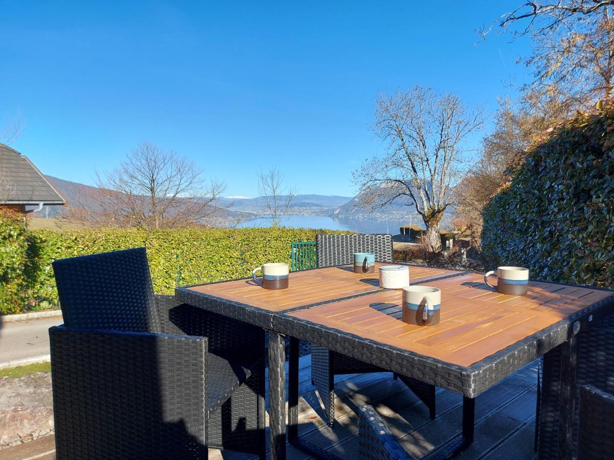 Entre Lac Et Montagne, Chaleureuse Maison 3 Pieces Avec Tres Belle Vue Lac D'Annecy. Terrasse, Jardin, Parking, Cheminee, Barbecue …. Saint-Jorioz Zewnętrze zdjęcie
